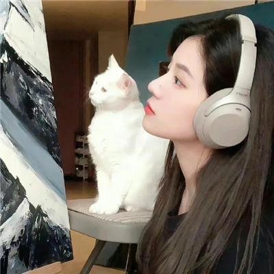 一个女人 封面