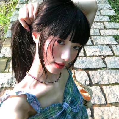 逃离这里 封面