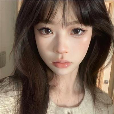 第三个妈妈 封面